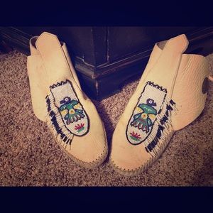 Vintage Beaded Moccasins